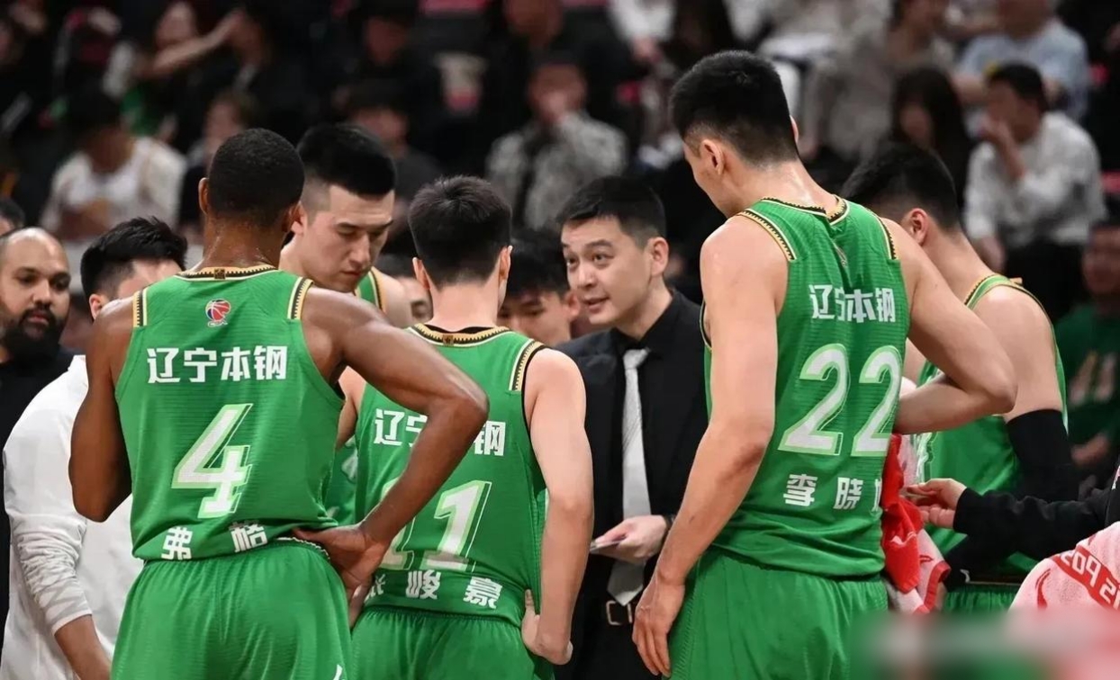 关于实力相当球队角逐紧张刺激,精彩不断的信息 关于实力相当球队角逐紧张刺激,精彩不断的信息